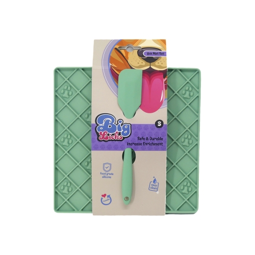 Big Licks Mat With Serving Spoon - Small (200mm x 200mm) Green